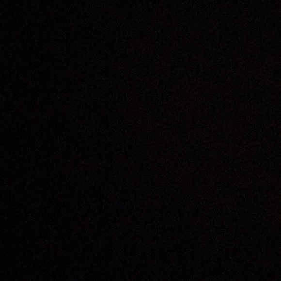 Meet your Posher, Laura - Picture 1 of 1